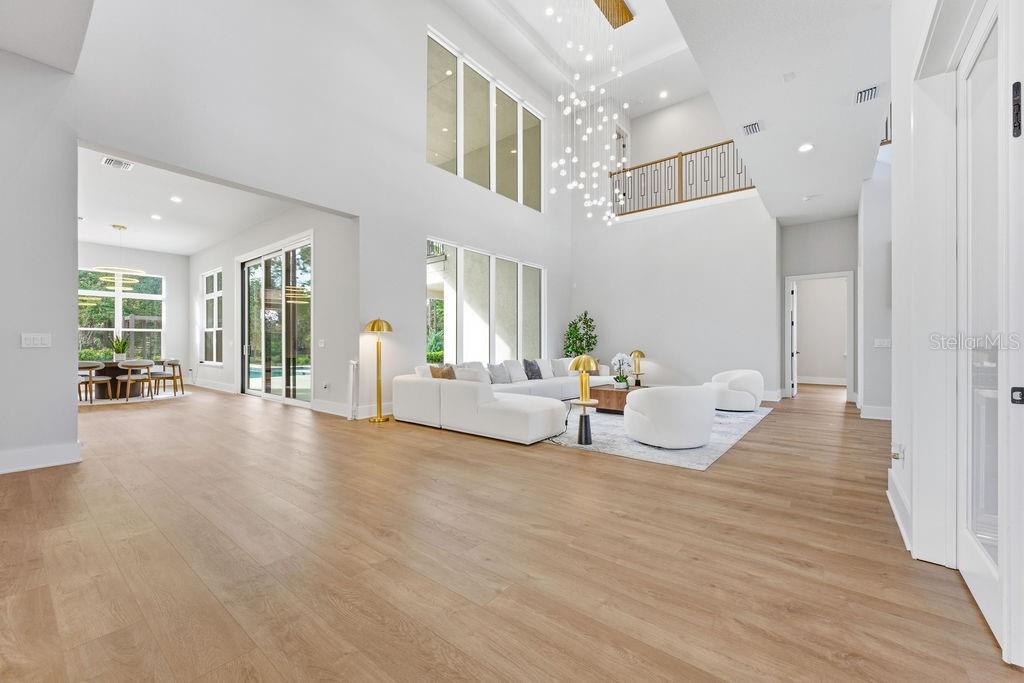 O6372865 Property Photo