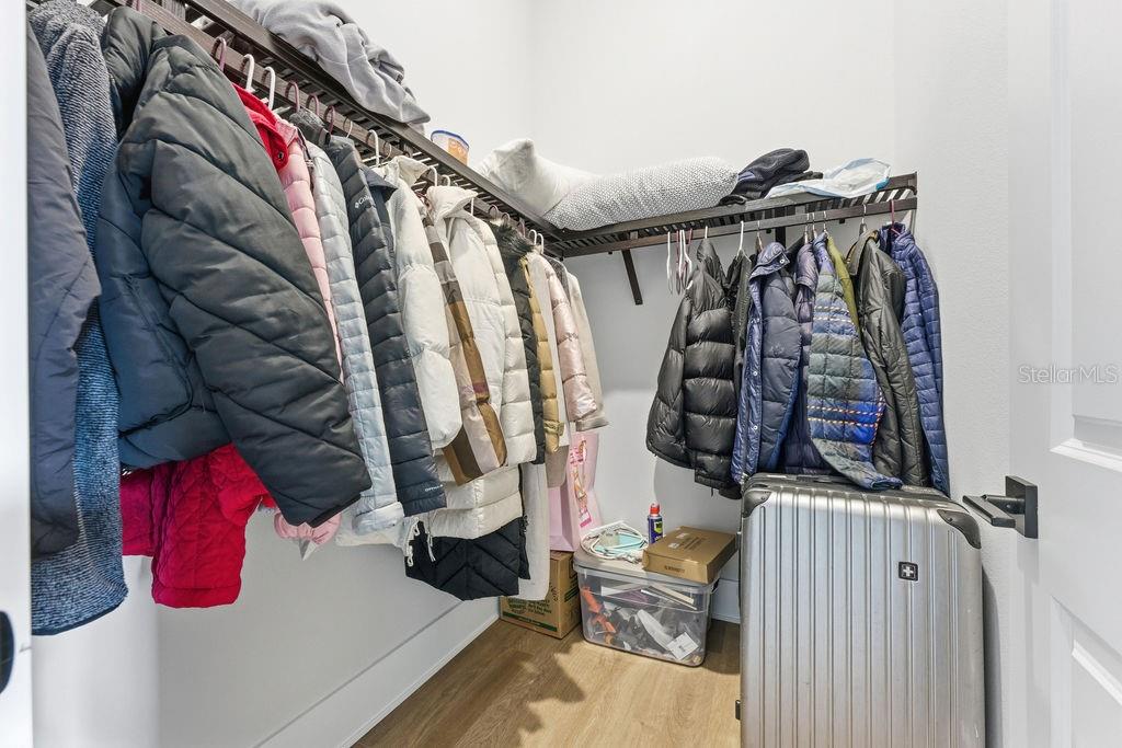 O6372865 Property Photo