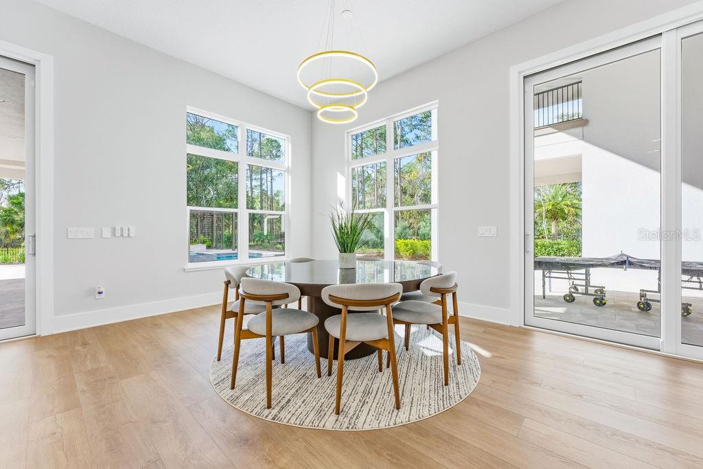 O6372865 Property Photo