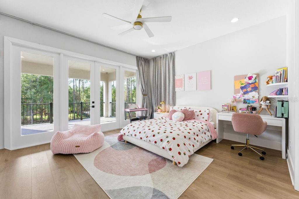 O6372865 Property Photo