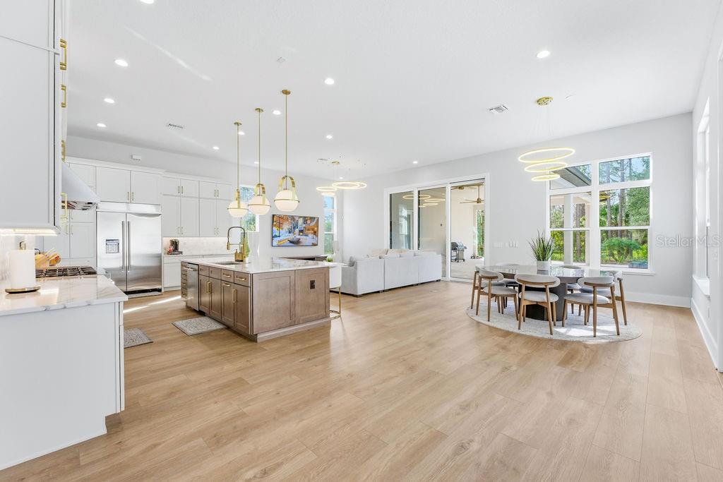 O6372865 Property Photo