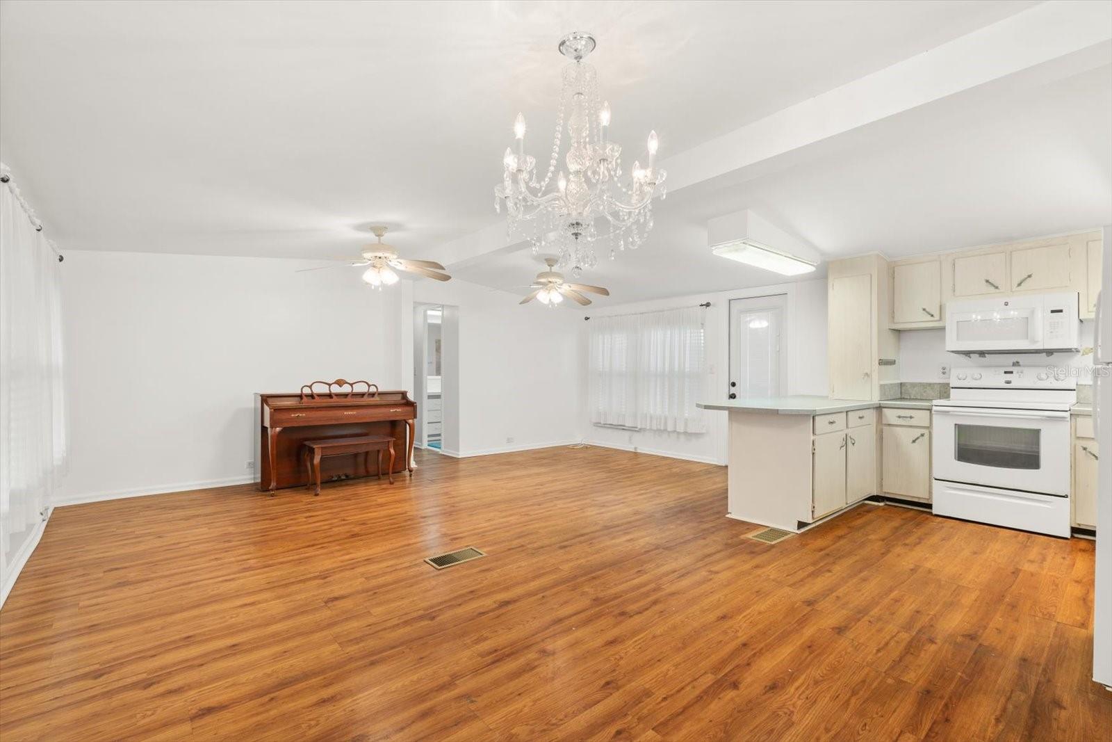 A4677792 Property Photo