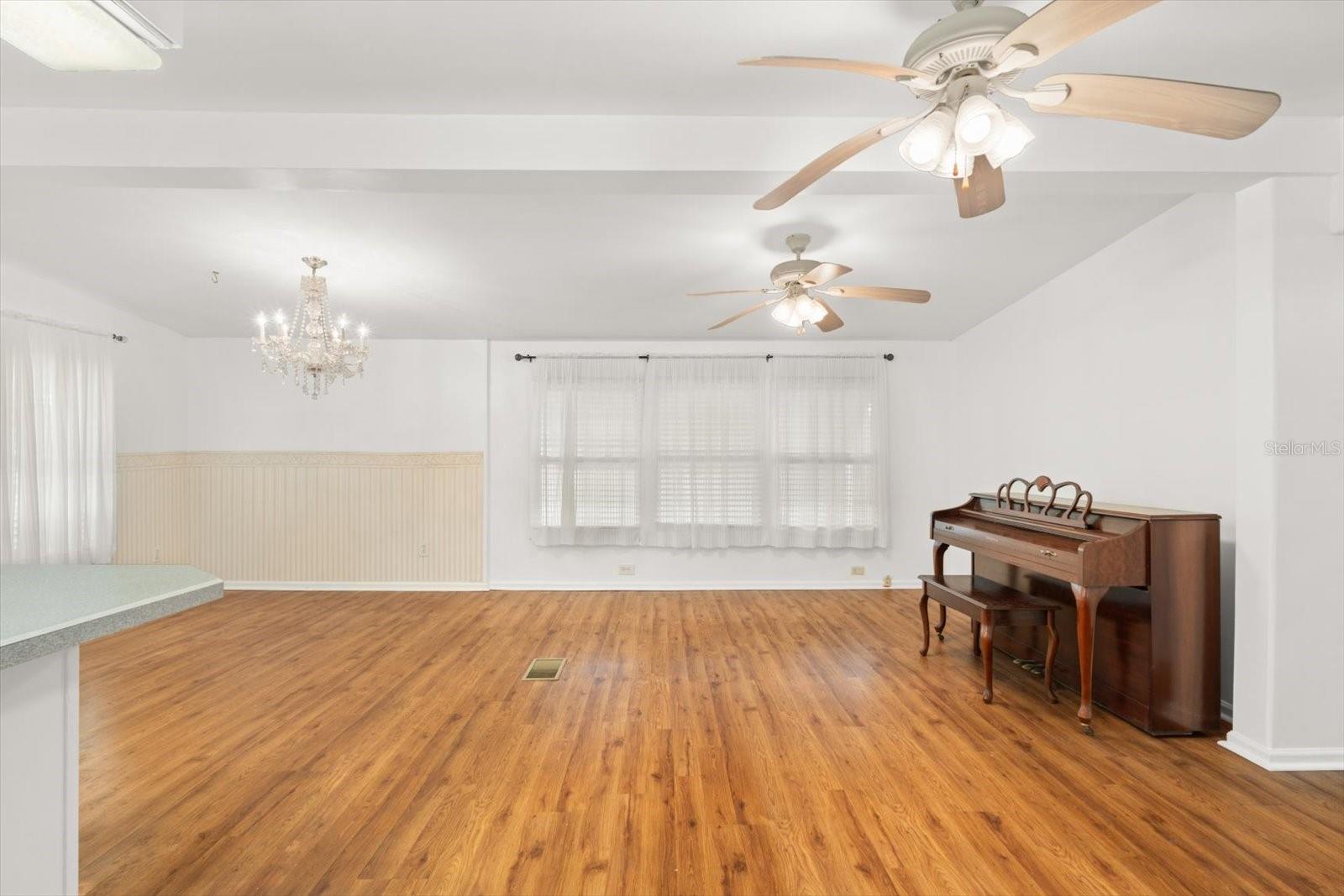 A4677792 Property Photo