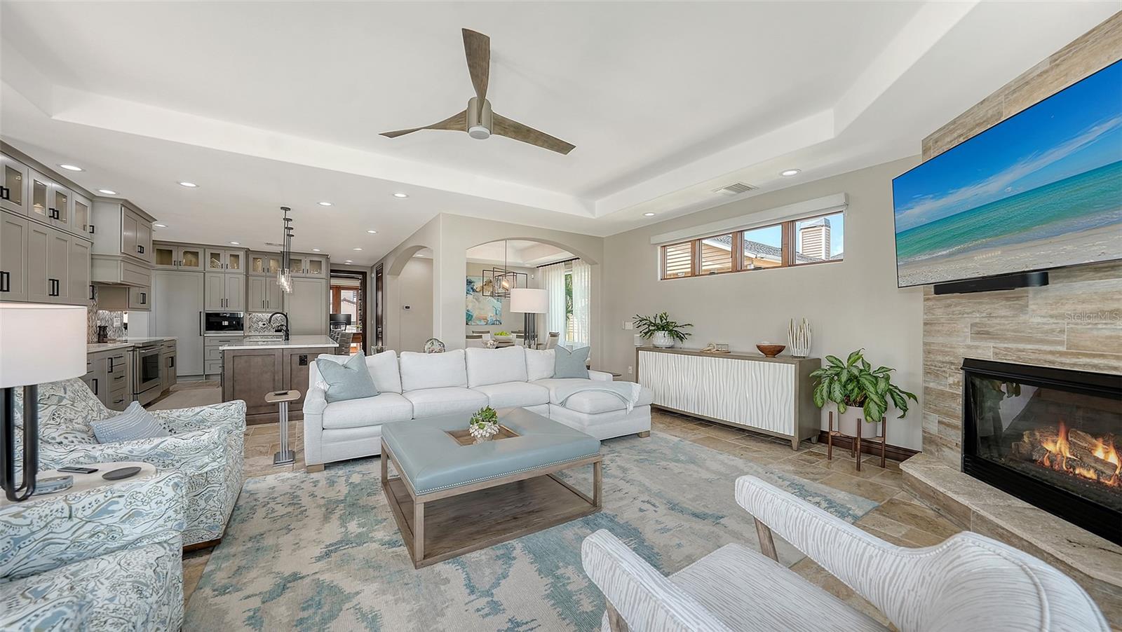 A4677813 Property Photo