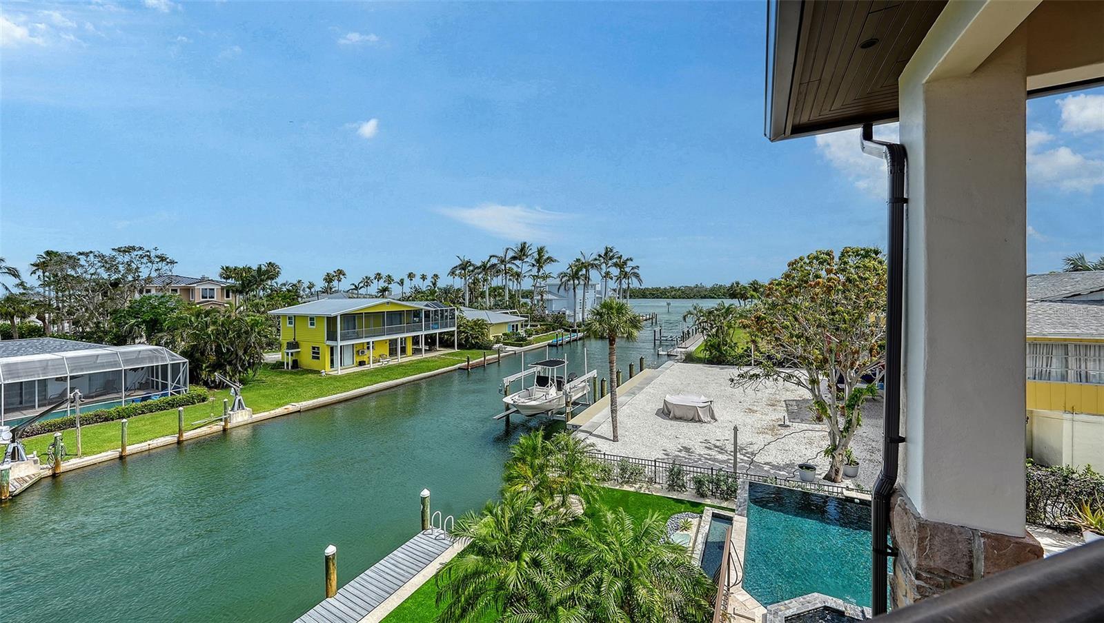 A4677813 Property Photo