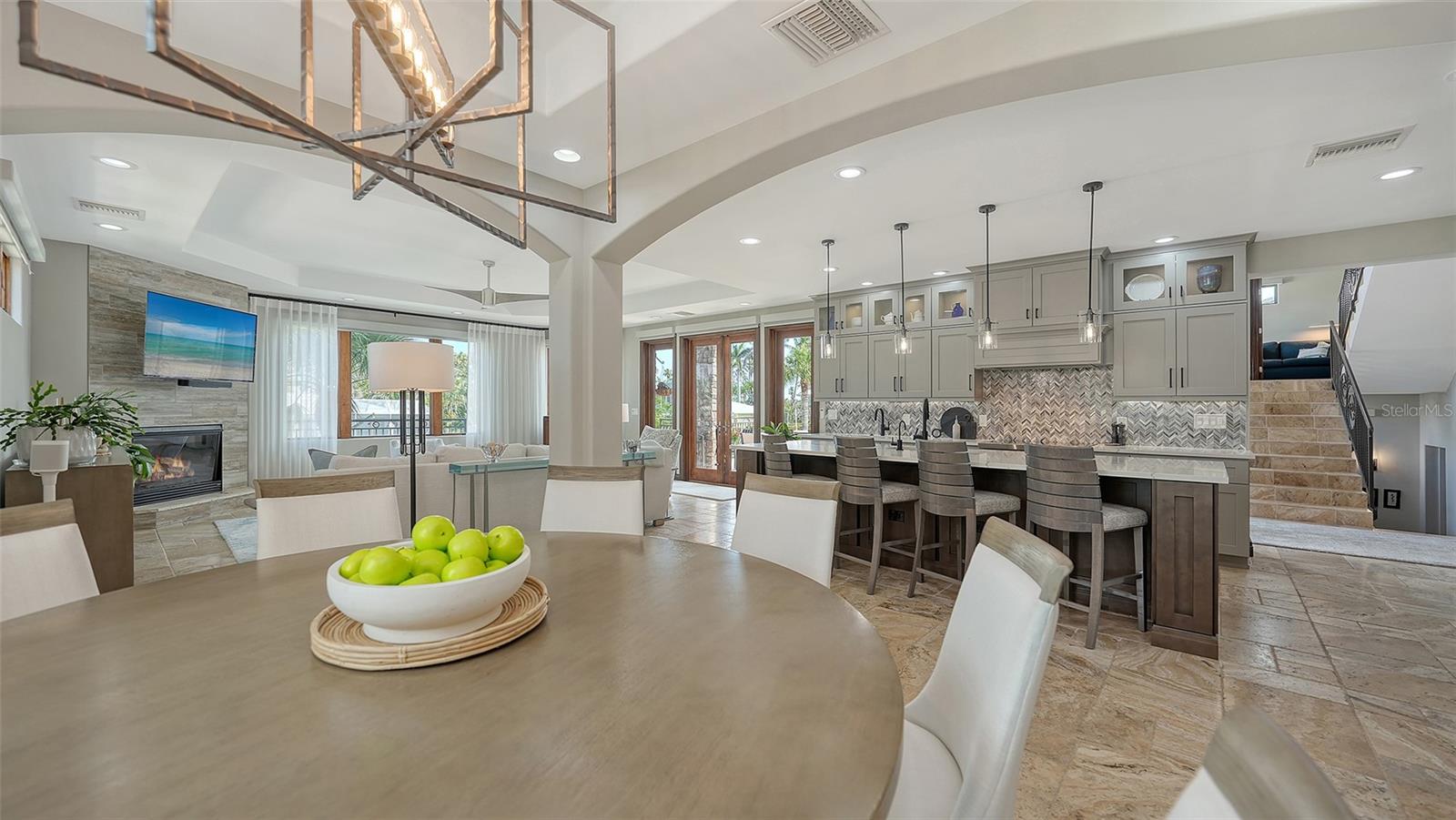 A4677813 Property Photo