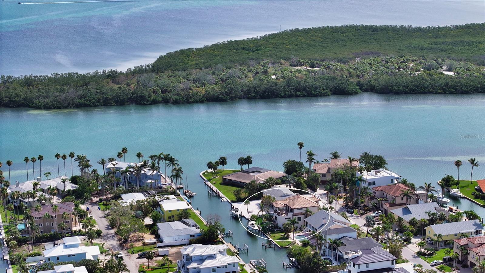 A4677813 Property Photo