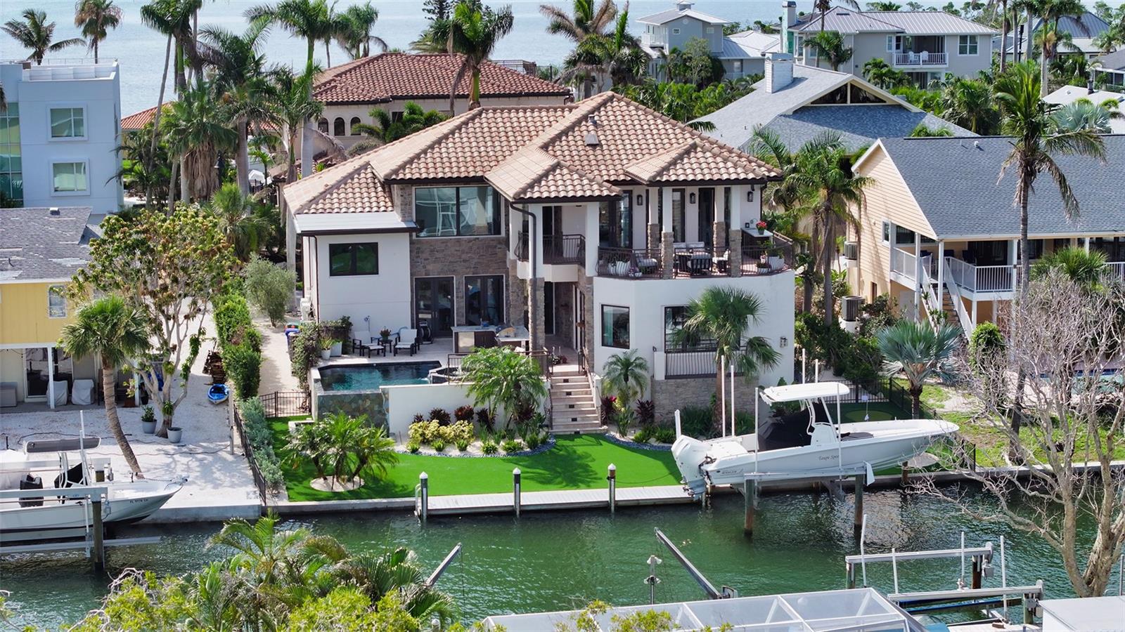 A4677813 Property Photo