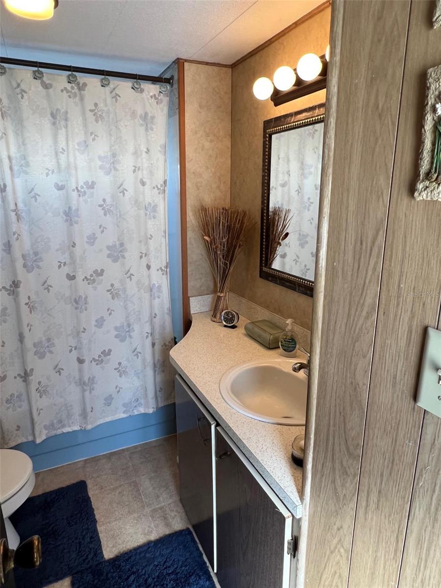 TB8463371 Property Photo