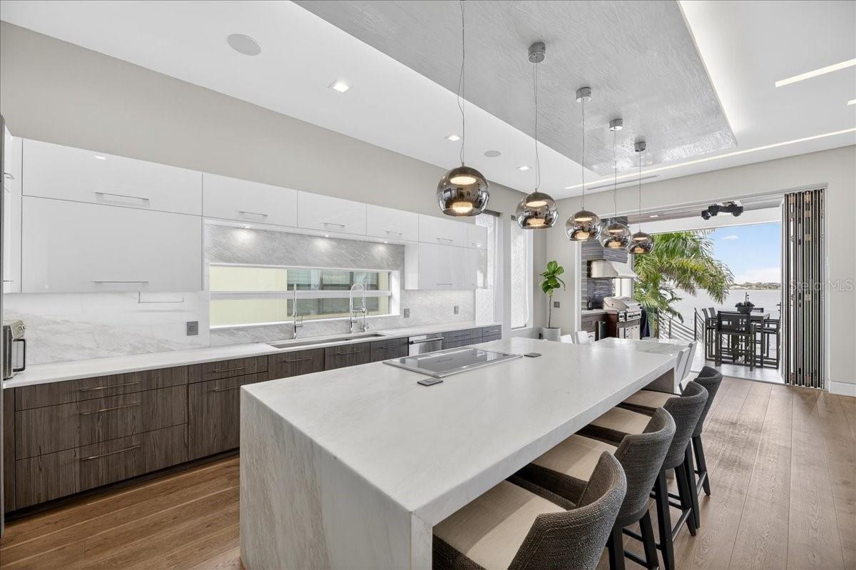 TB8463396 Property Photo