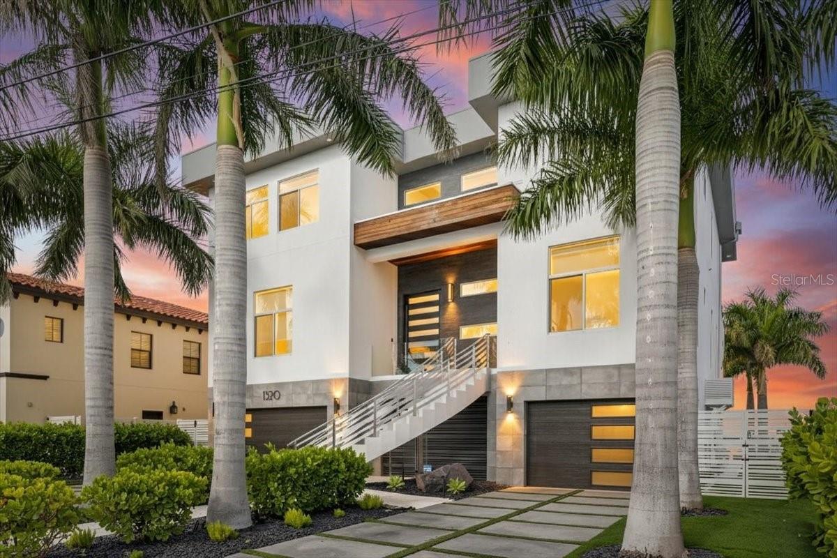 TB8463396 Property Photo