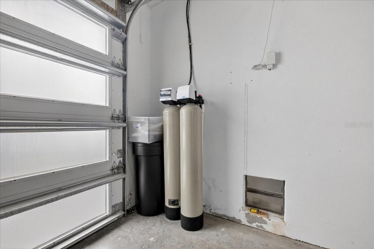 TB8463396 Property Photo