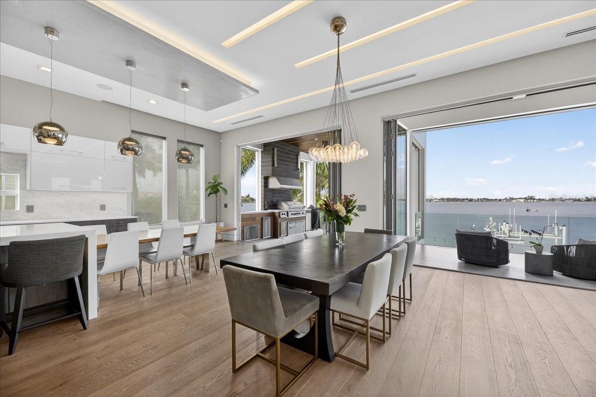 TB8463396 Property Photo