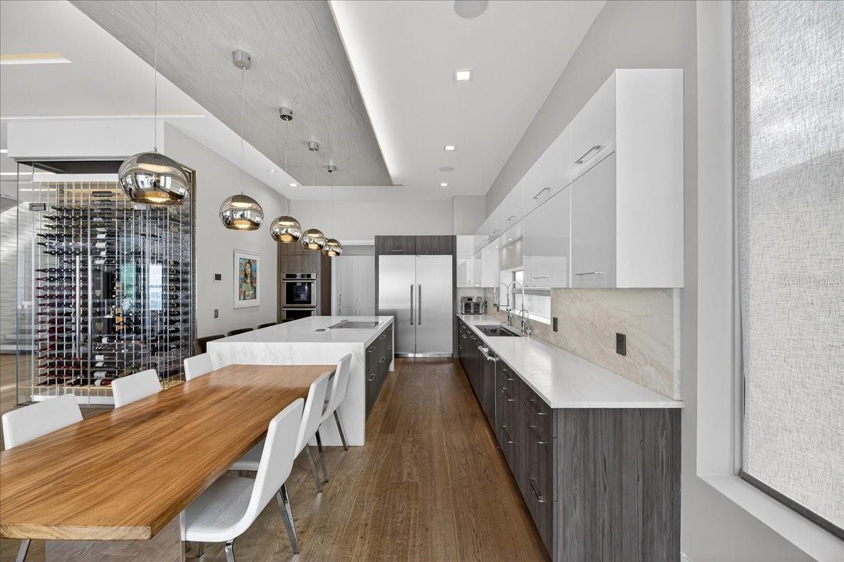 TB8463396 Property Photo