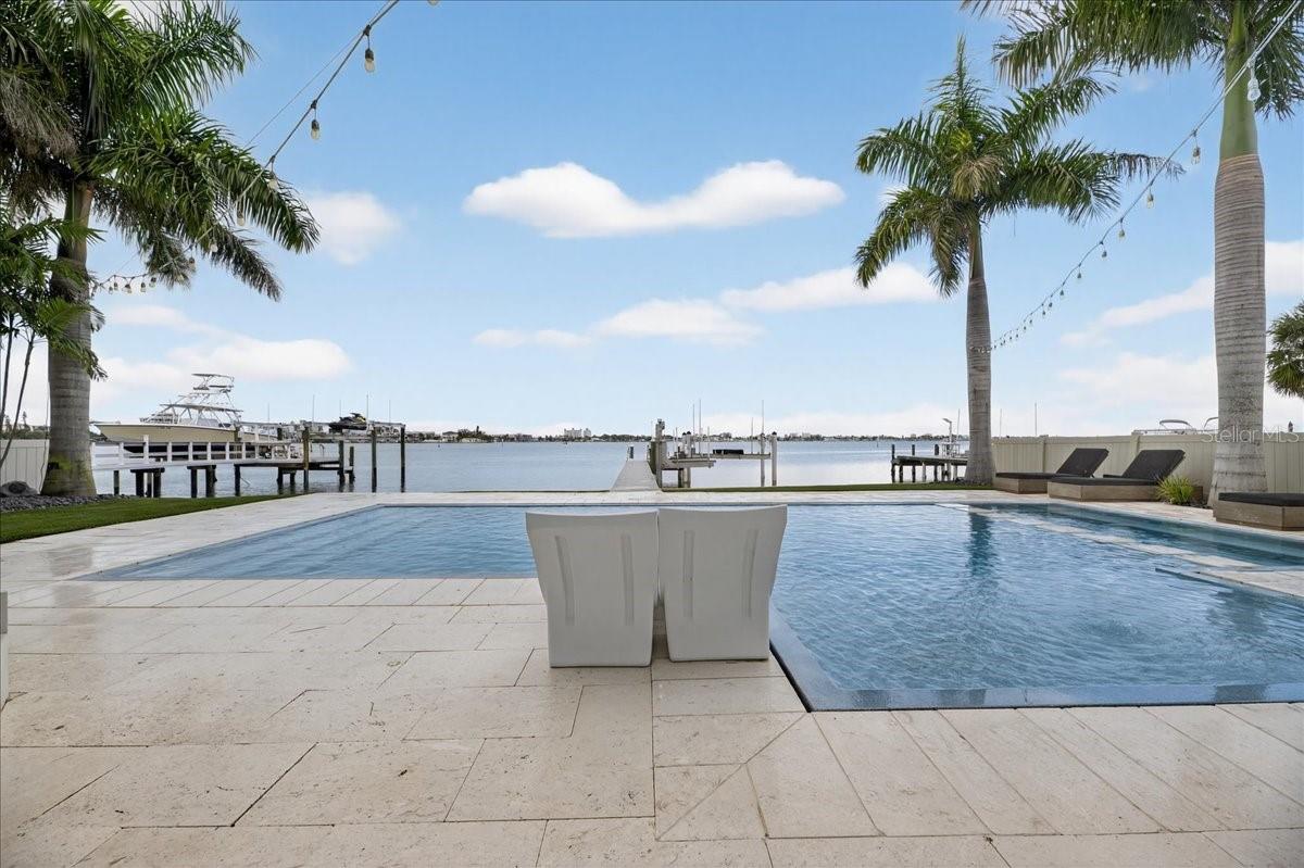 TB8463396 Property Photo