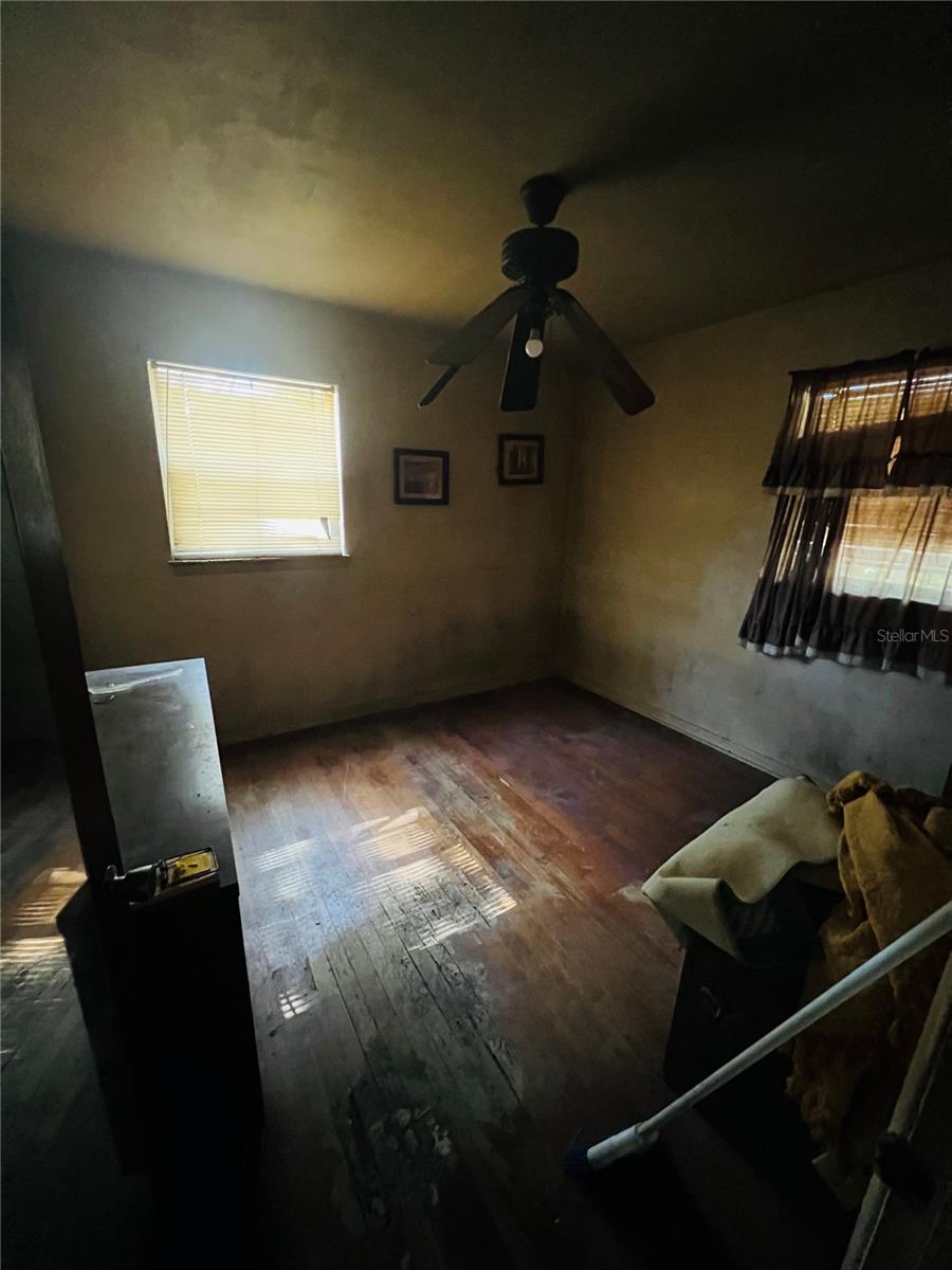 GC536511 Property Photo