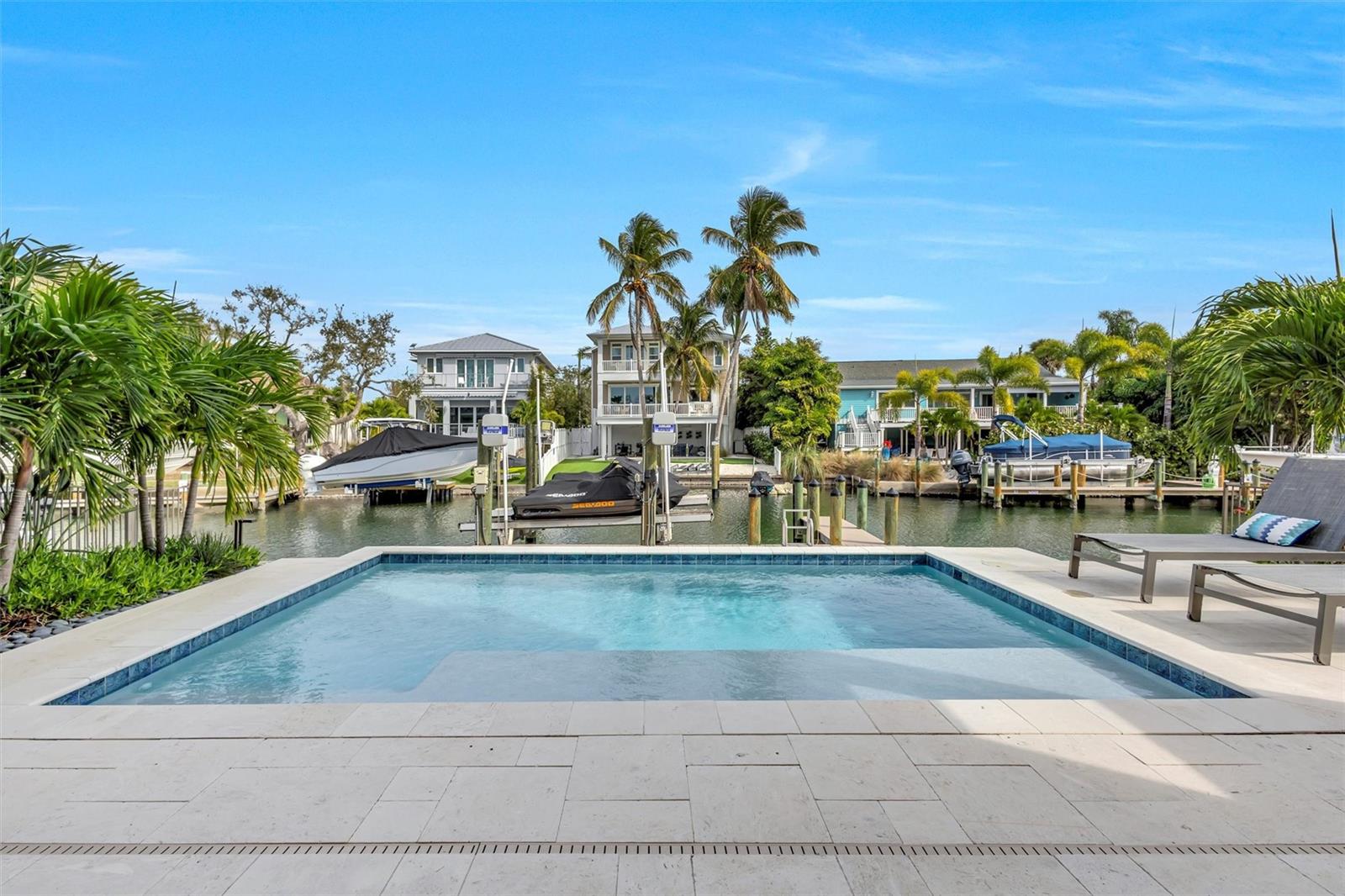 A4677832 Property Photo