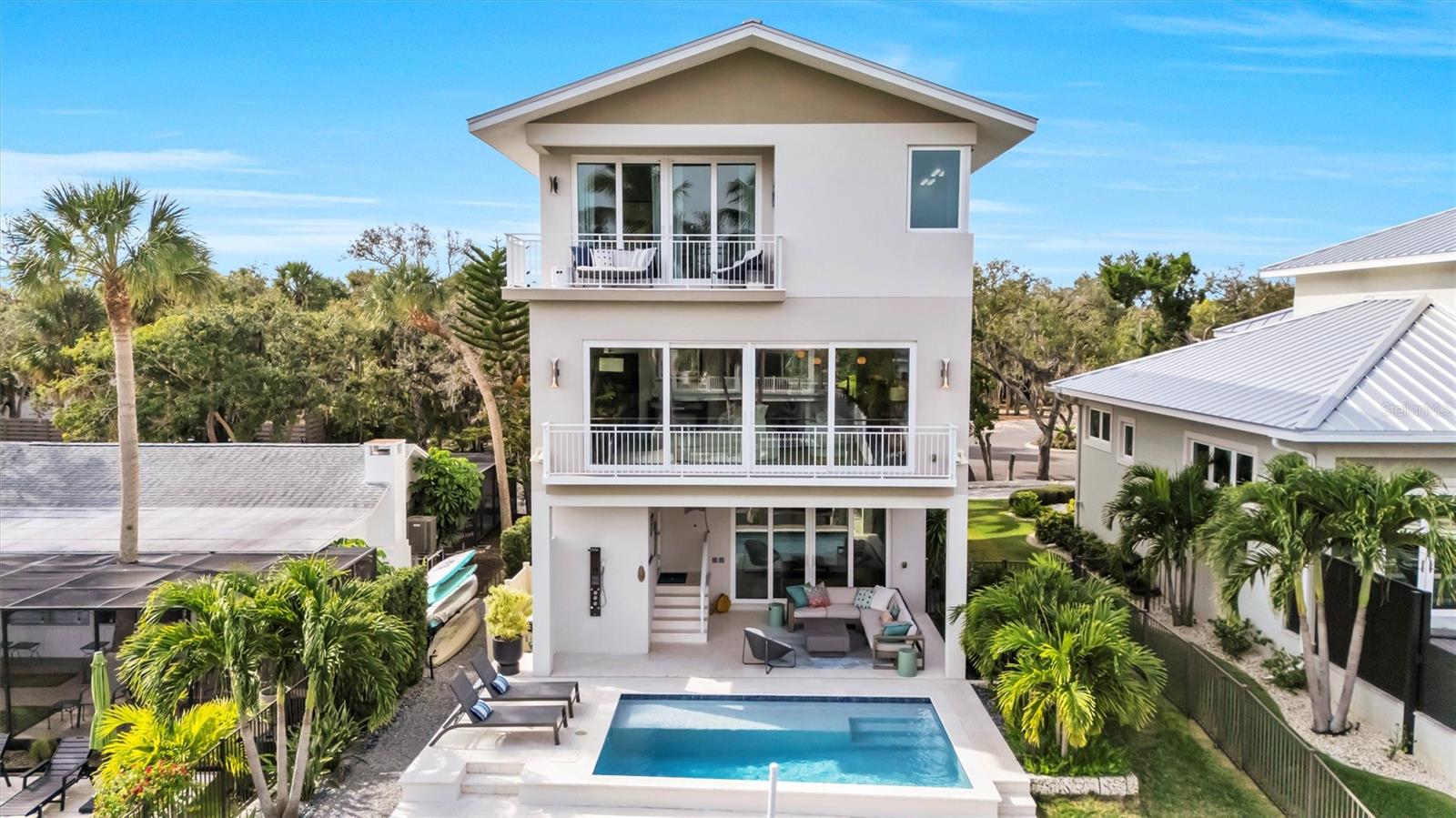 A4677832 Property Photo