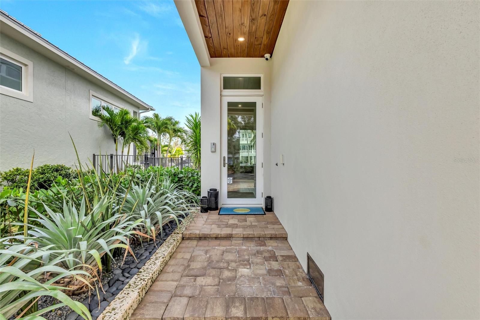 A4677832 Property Photo