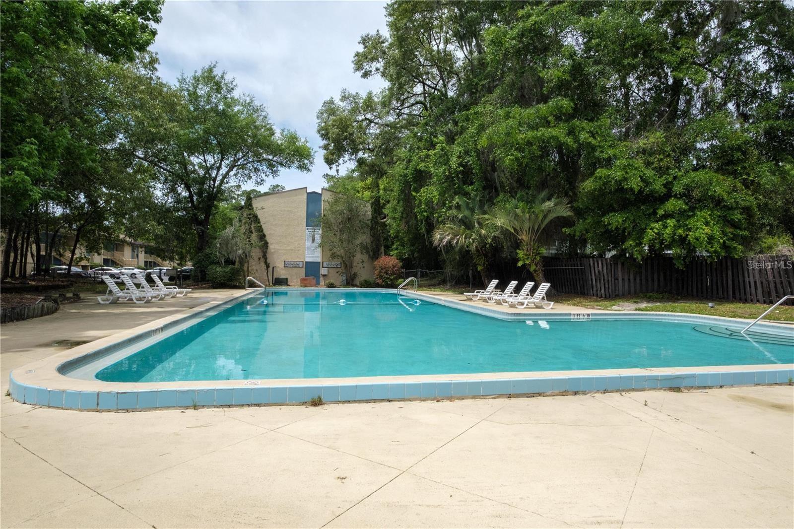 O6372912 Property Photo