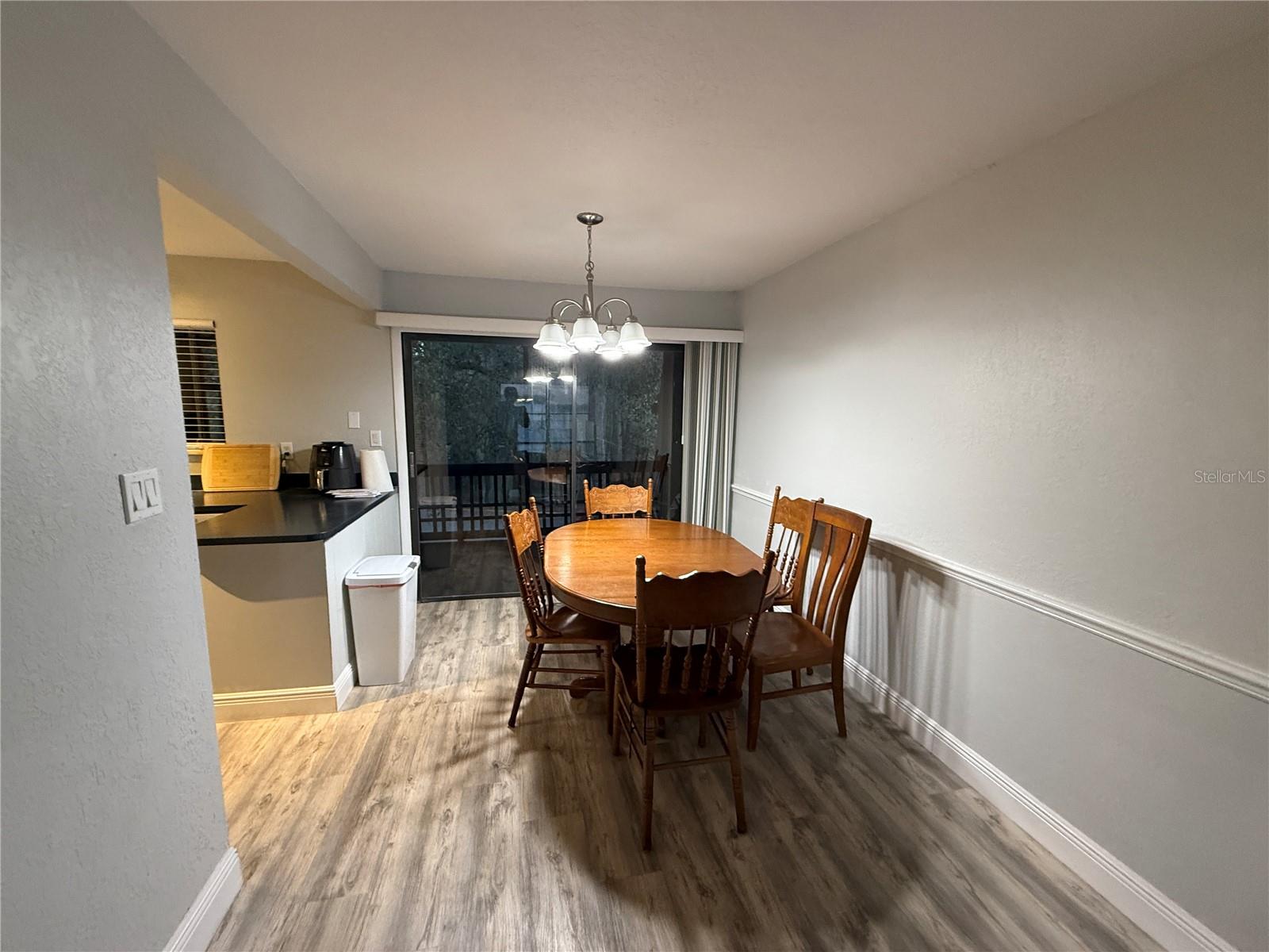 O6372912 Property Photo