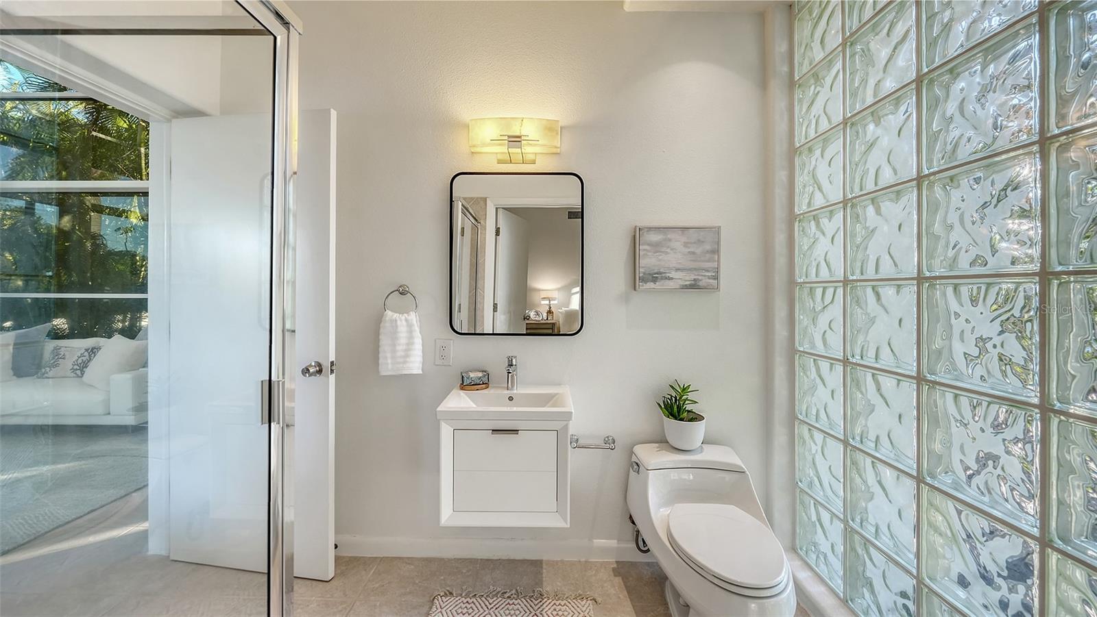 A4677843 Property Photo