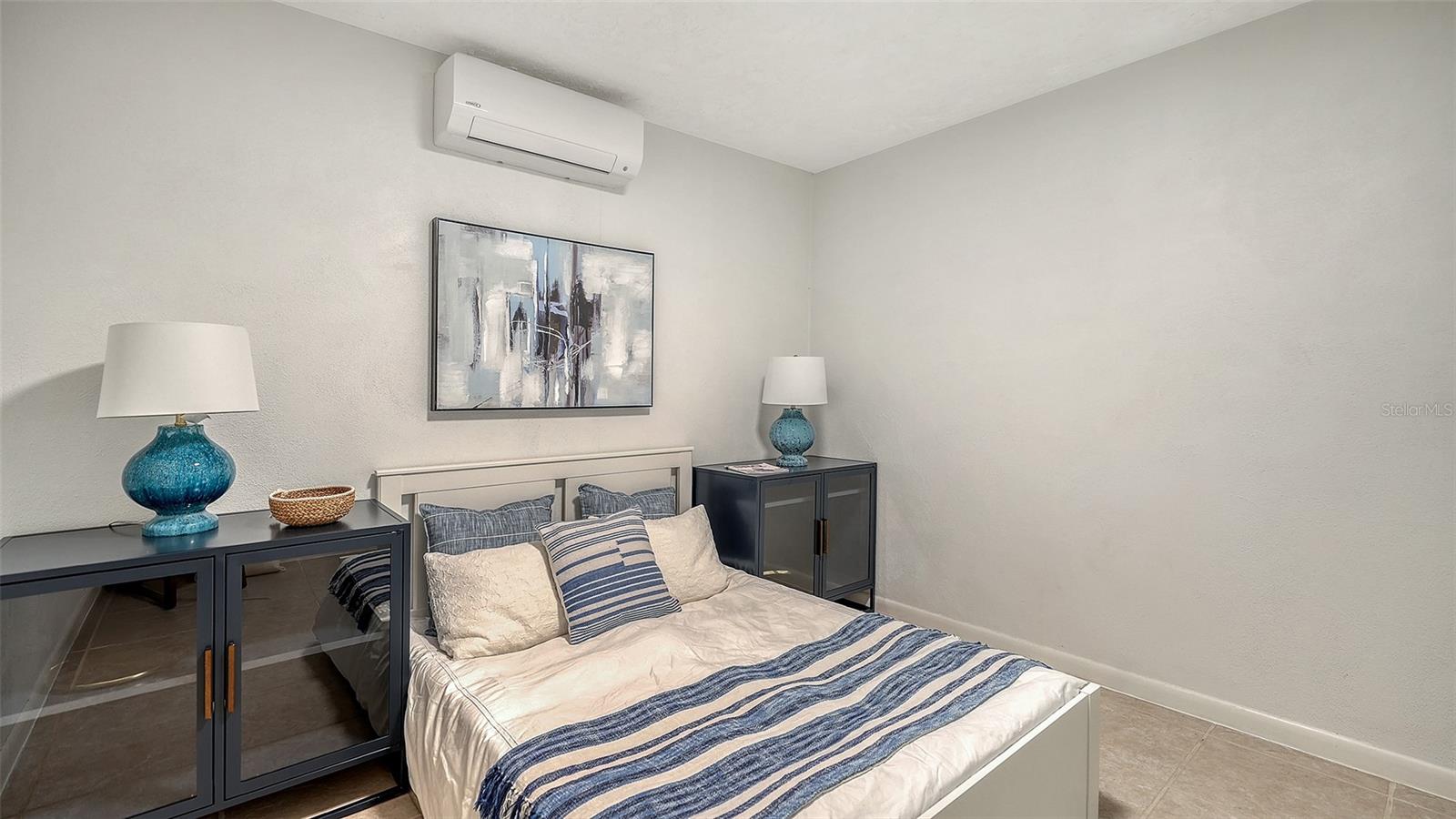 A4677843 Property Photo