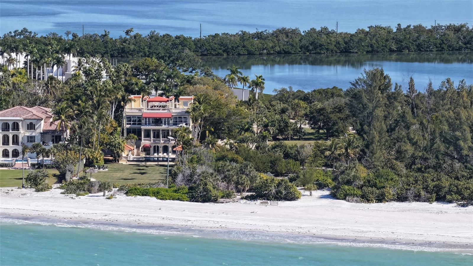 A4677843 Property Photo