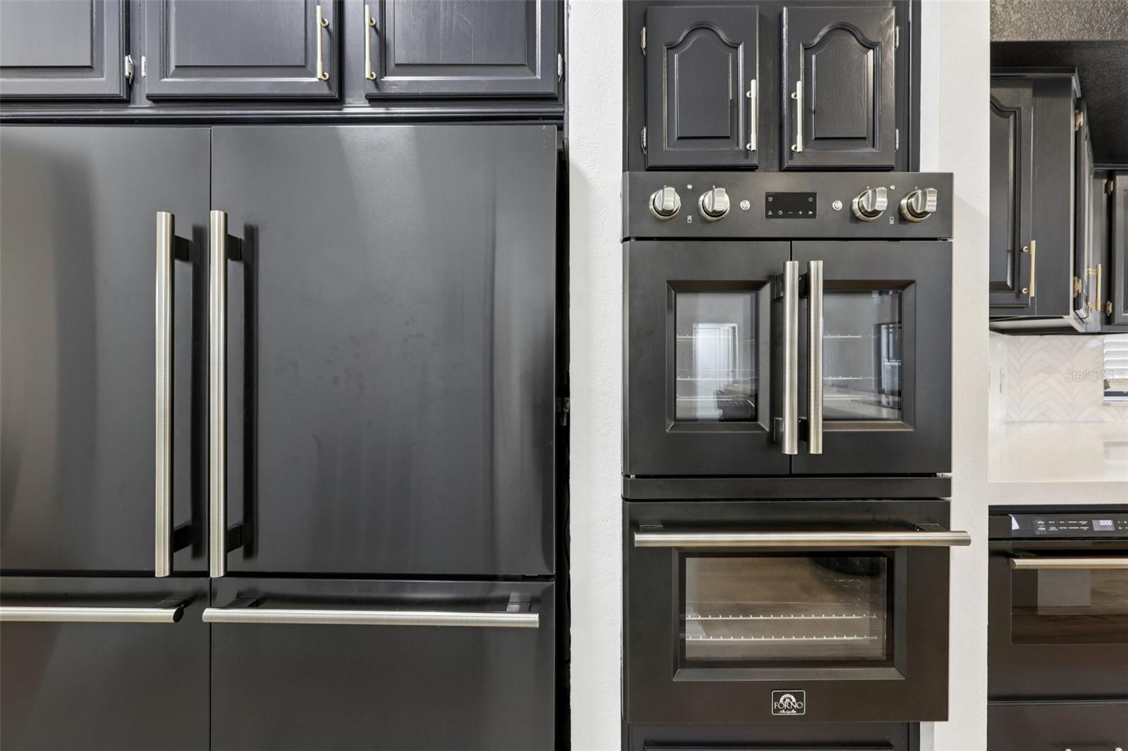 TB8463487 Property Photo