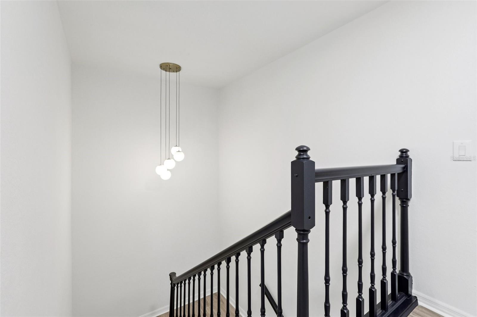 TB8463487 Property Photo