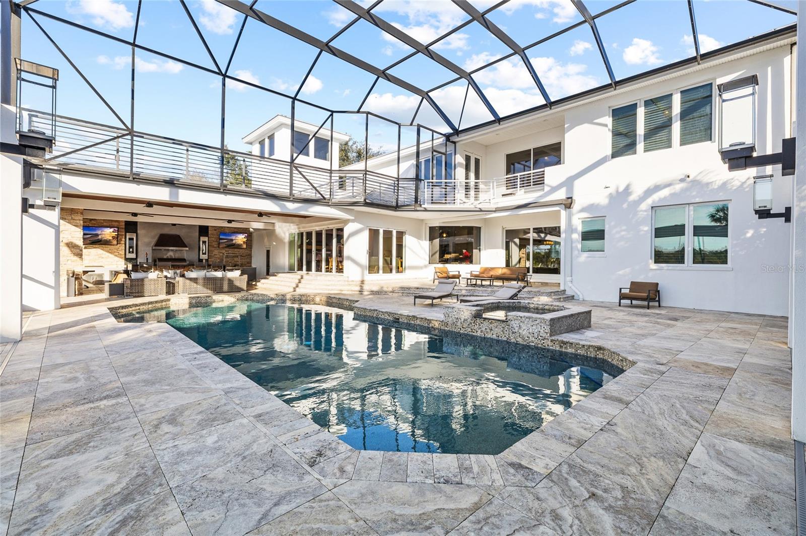 A4677883 Property Photo