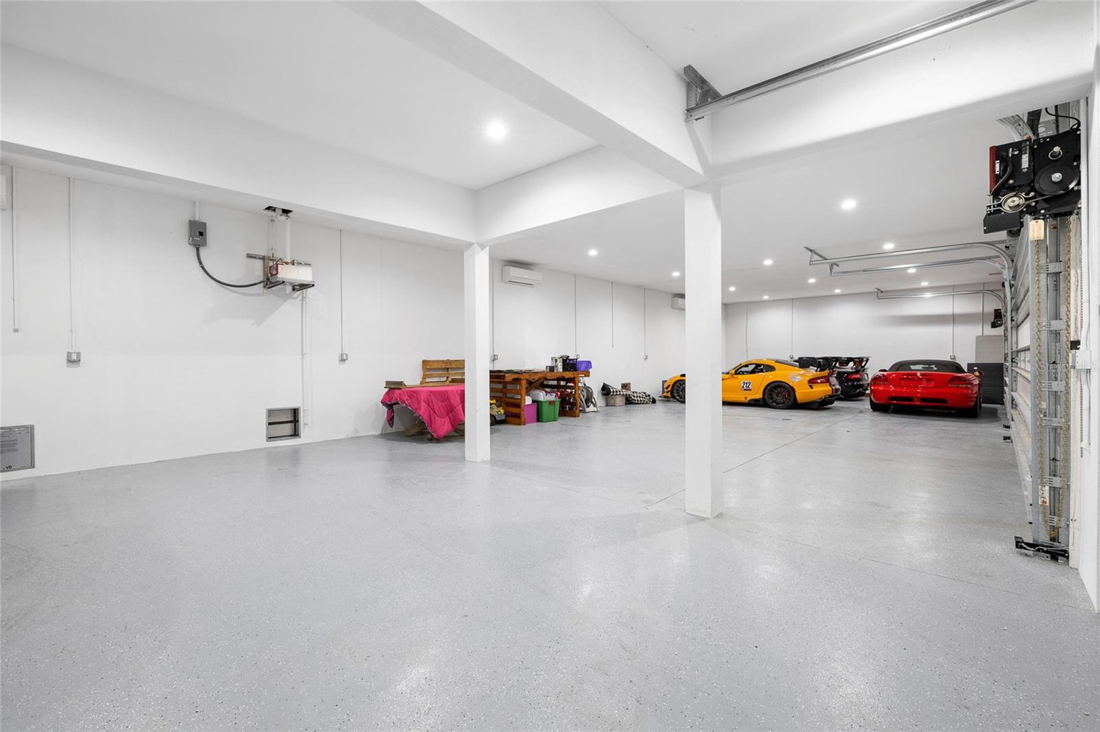 A4677883 Property Photo