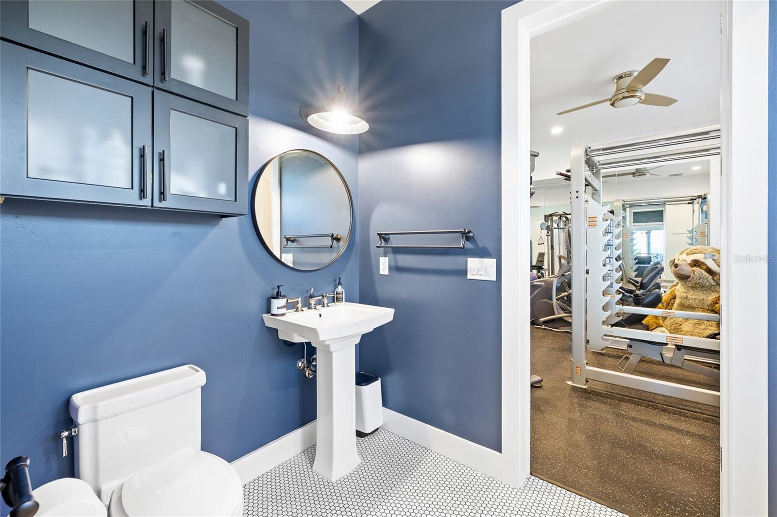 A4677883 Property Photo