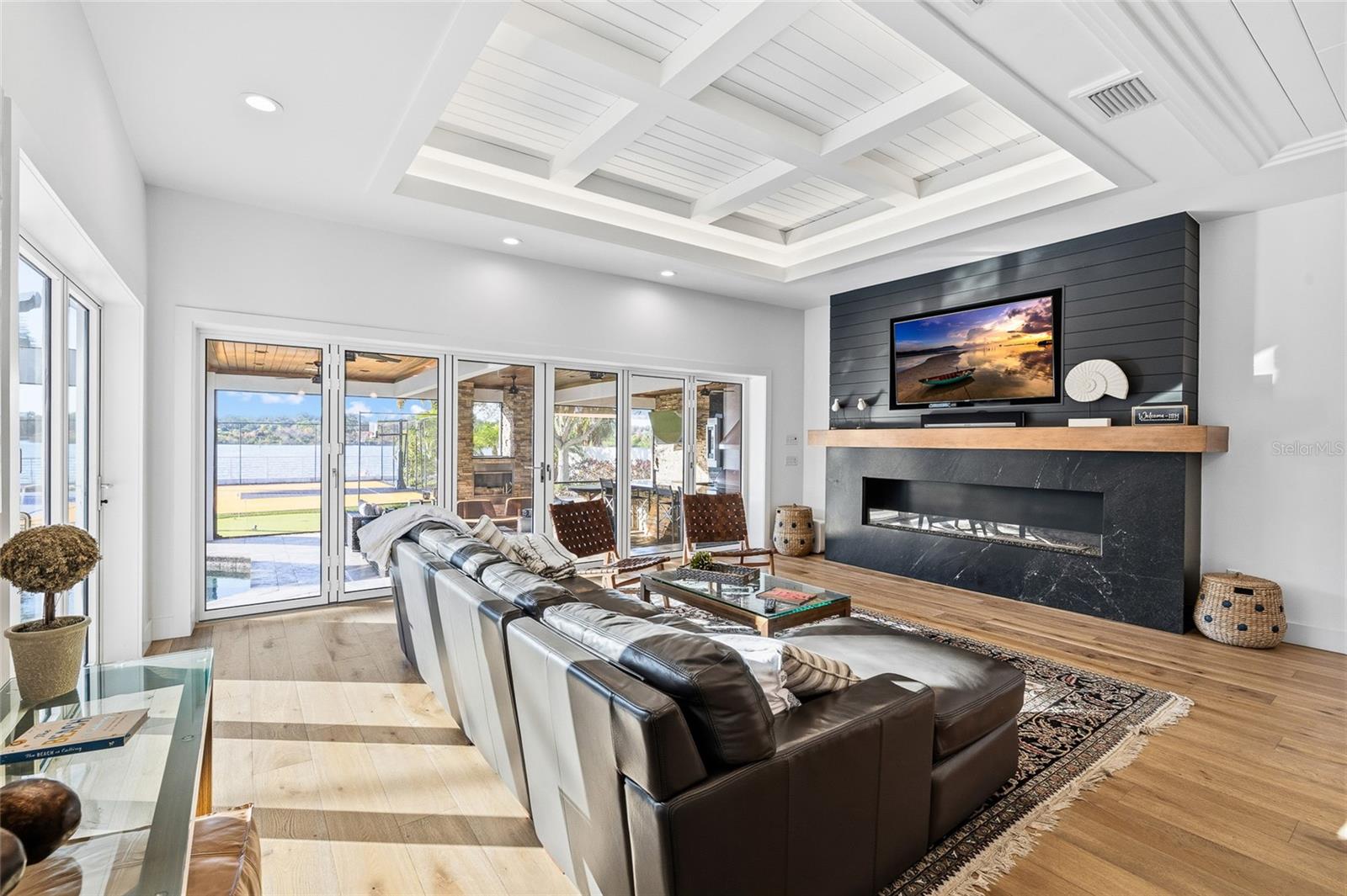 A4677883 Property Photo