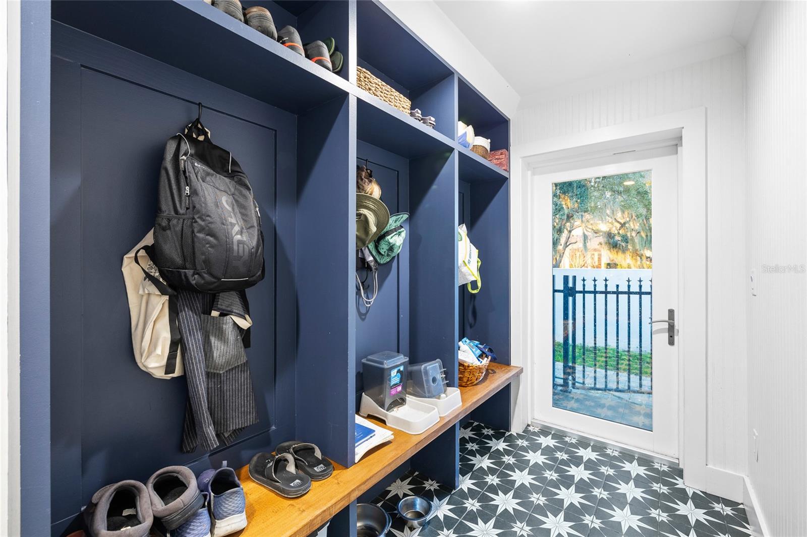 A4677883 Property Photo