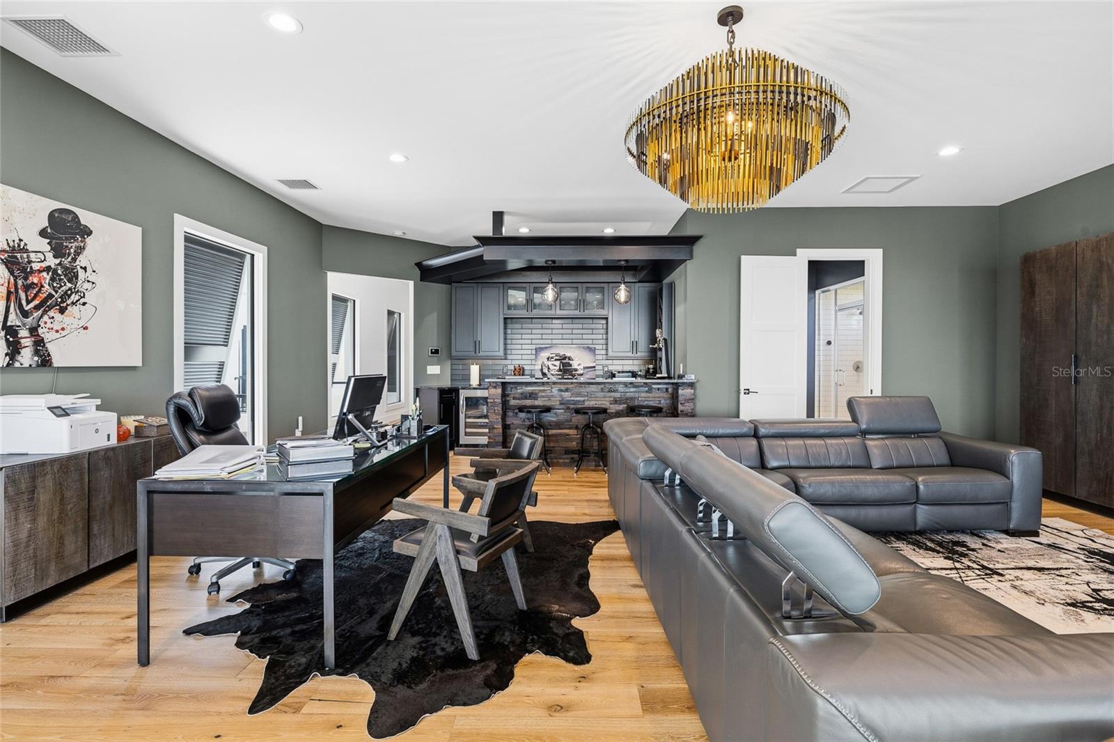 A4677883 Property Photo