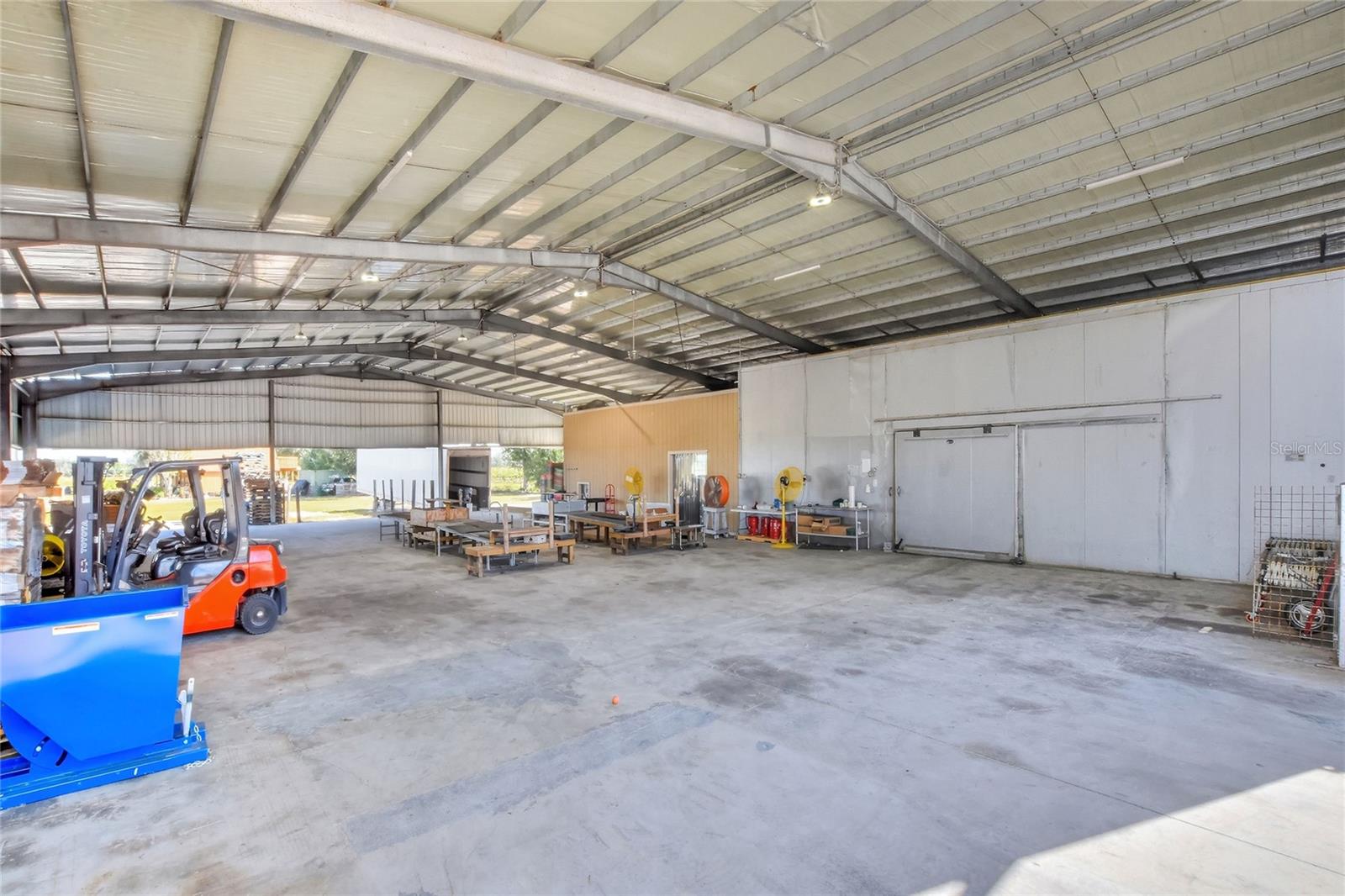 TB8463525 Property Photo