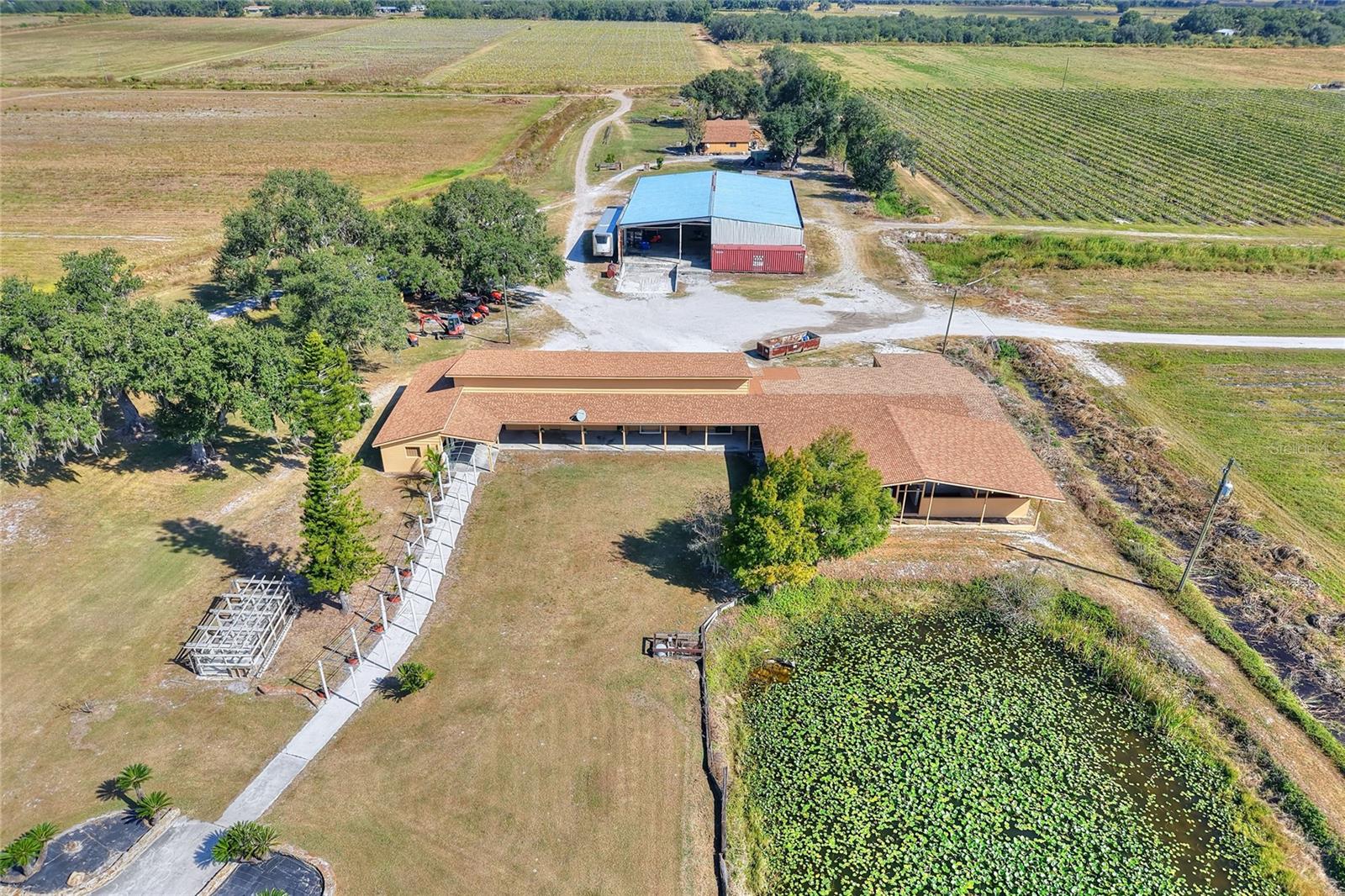 TB8463525 Property Photo