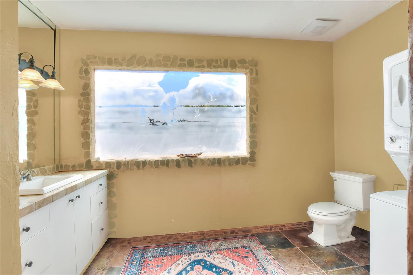 TB8463525 Property Photo