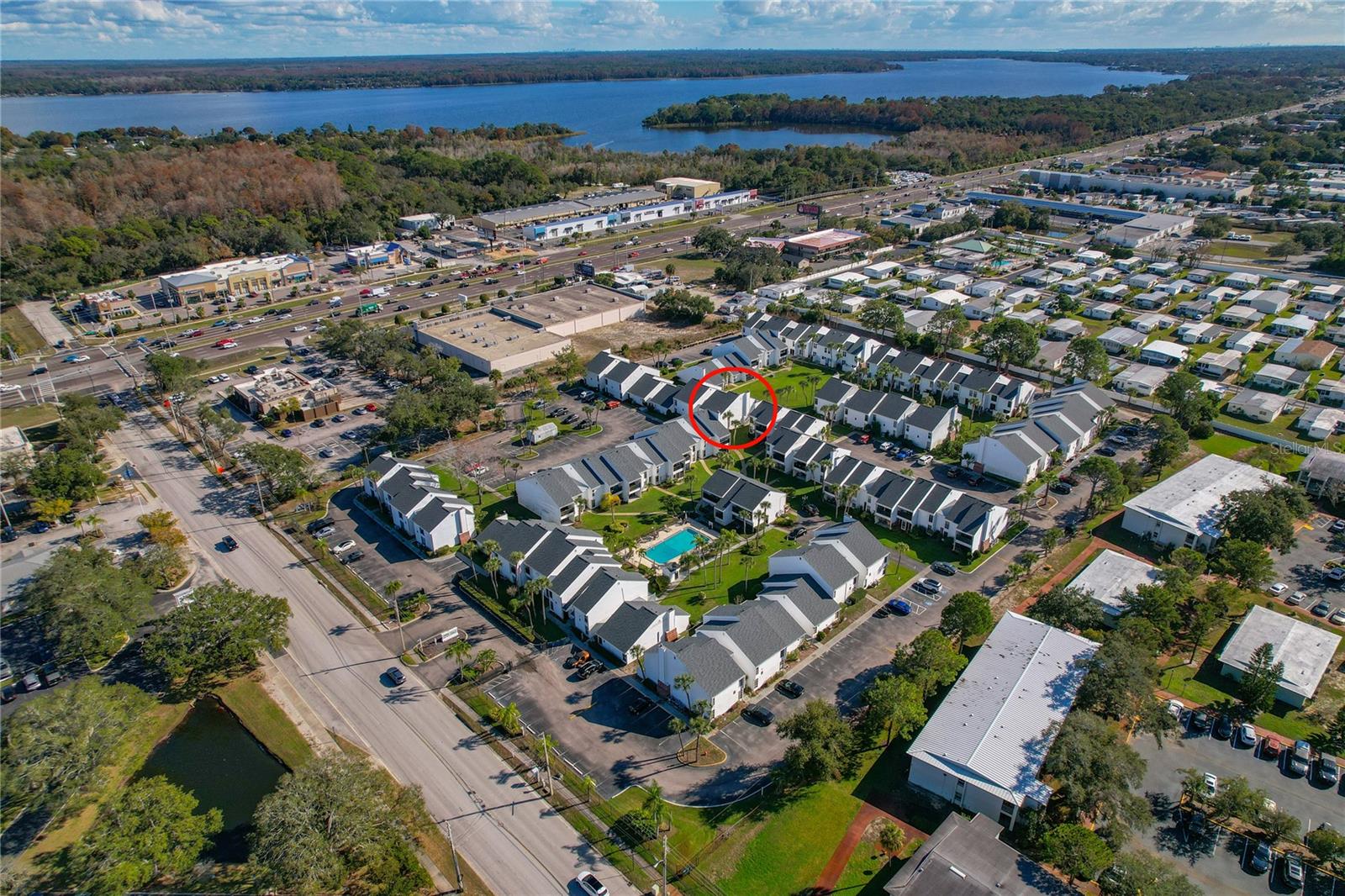 CENTRALLY LOCATED CONDO IN TARPON SPRINGS