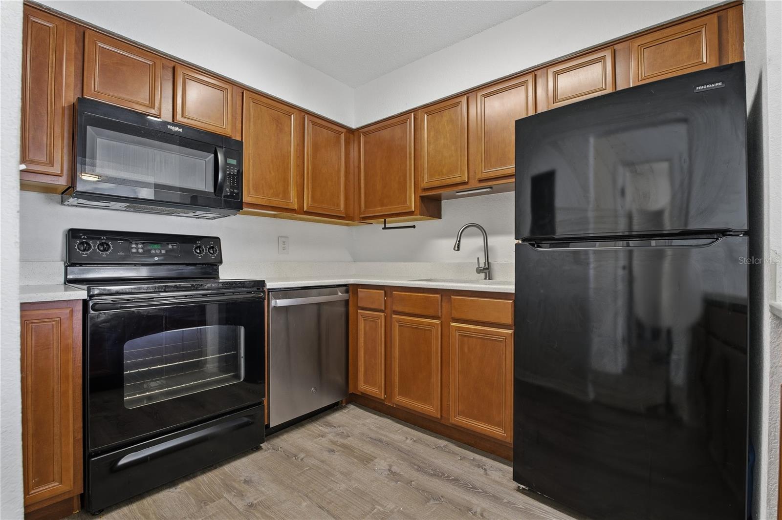 GREAT STORAGE IN THE KITCHEN