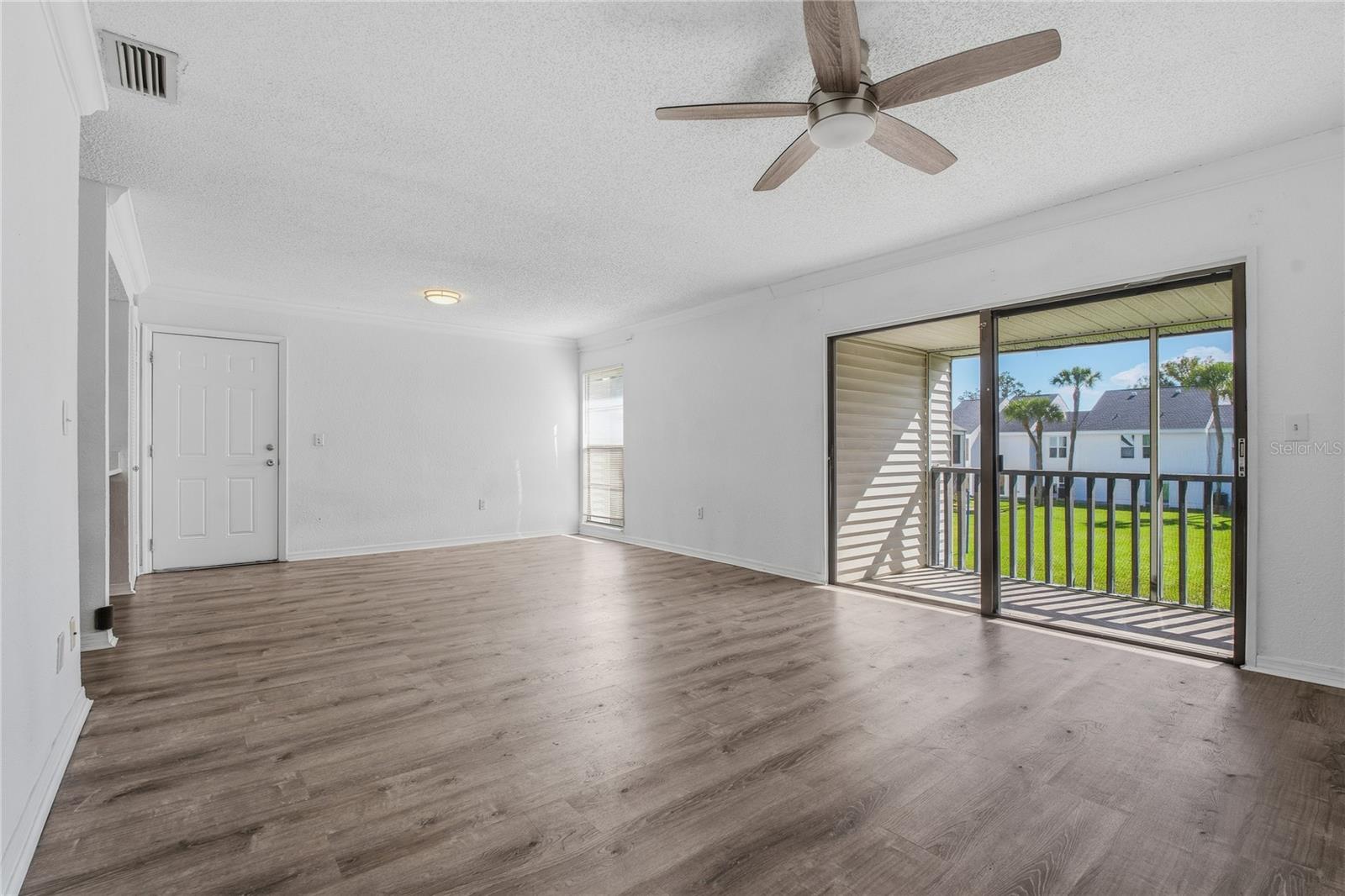 TARPON SPRINGS CONDO
