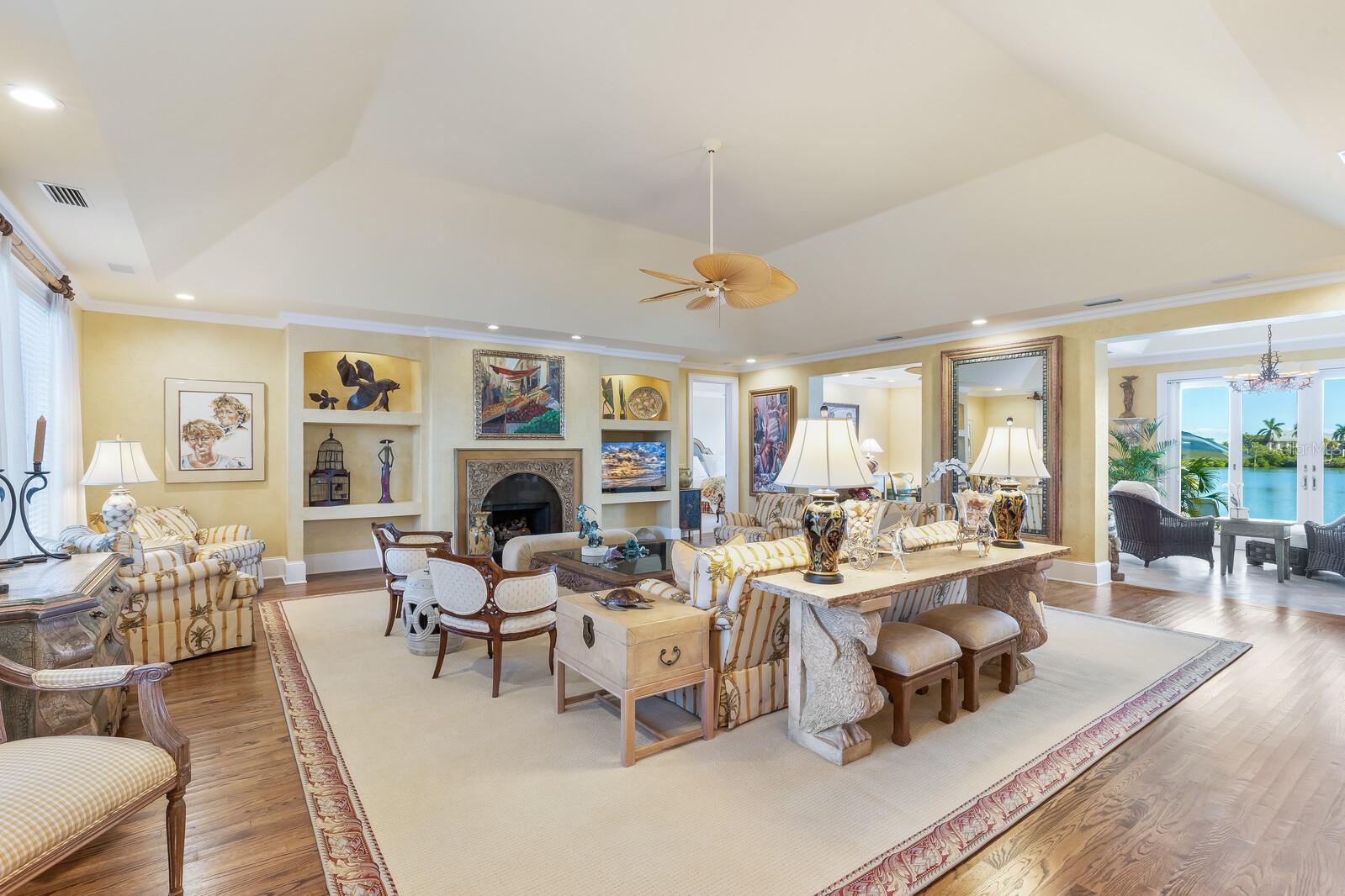 D6145548 Property Photo