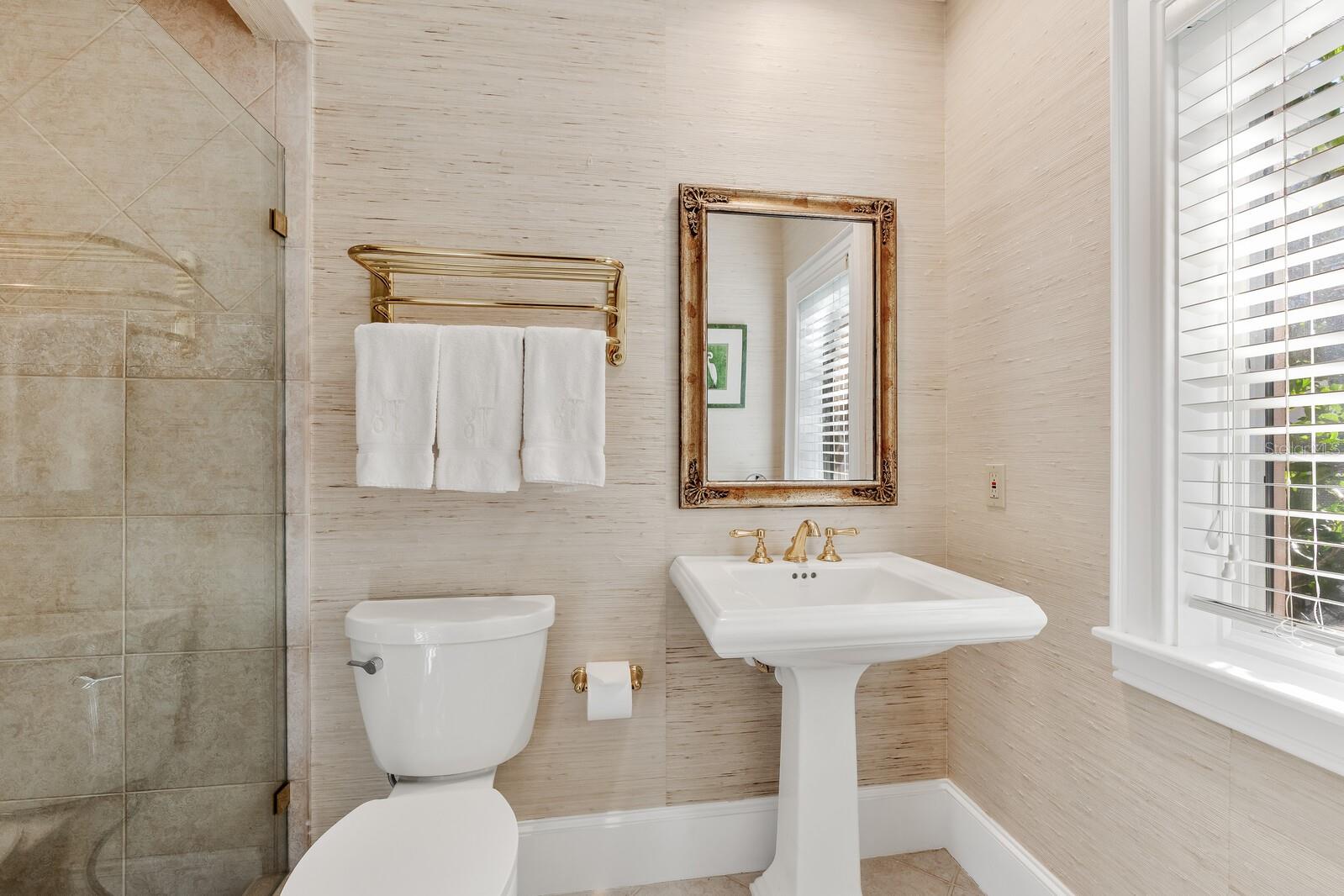 D6145548 Property Photo