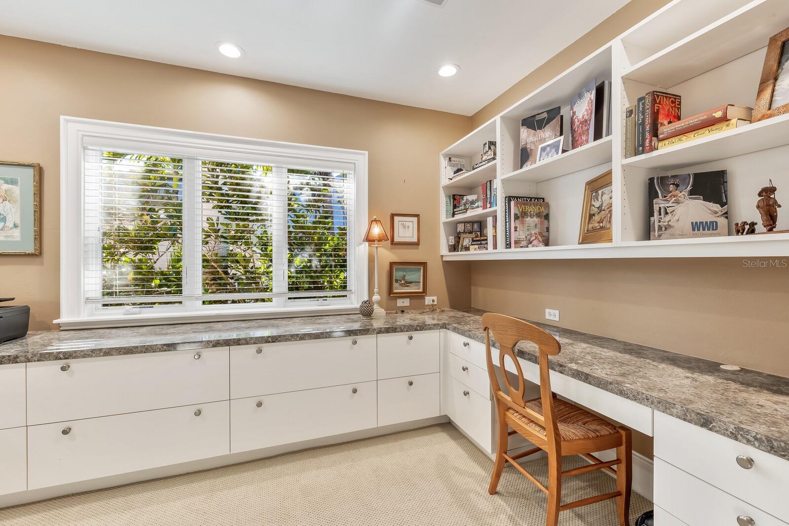 D6145548 Property Photo