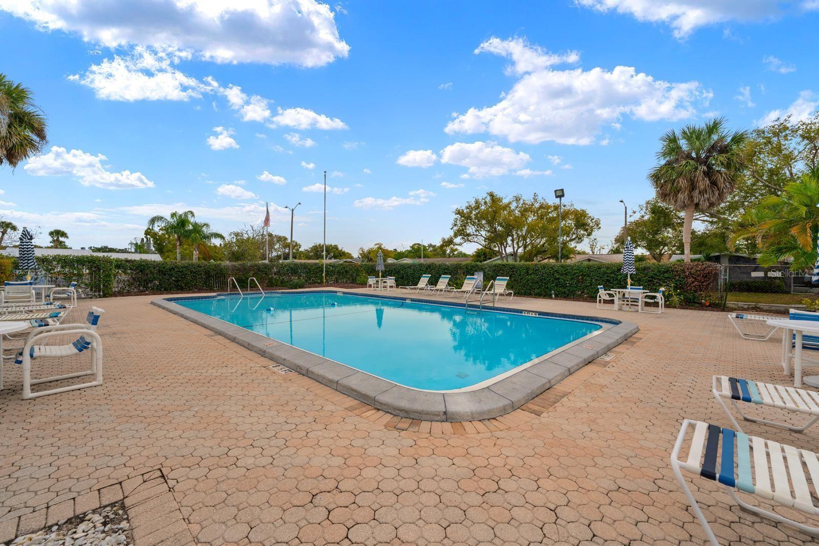 TB8463559 Property Photo