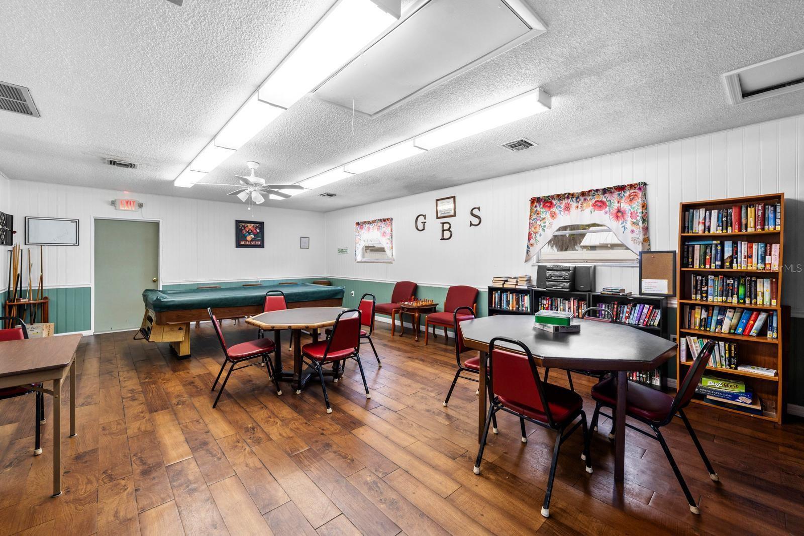 TB8463559 Property Photo