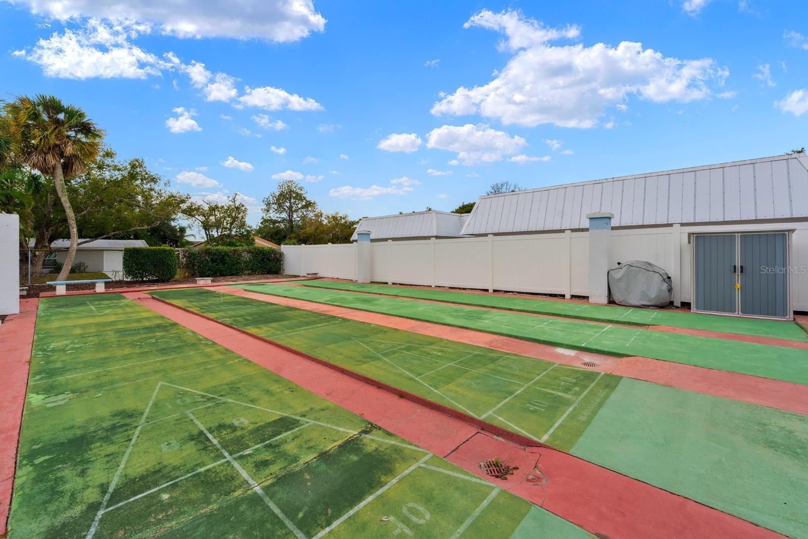 TB8463559 Property Photo