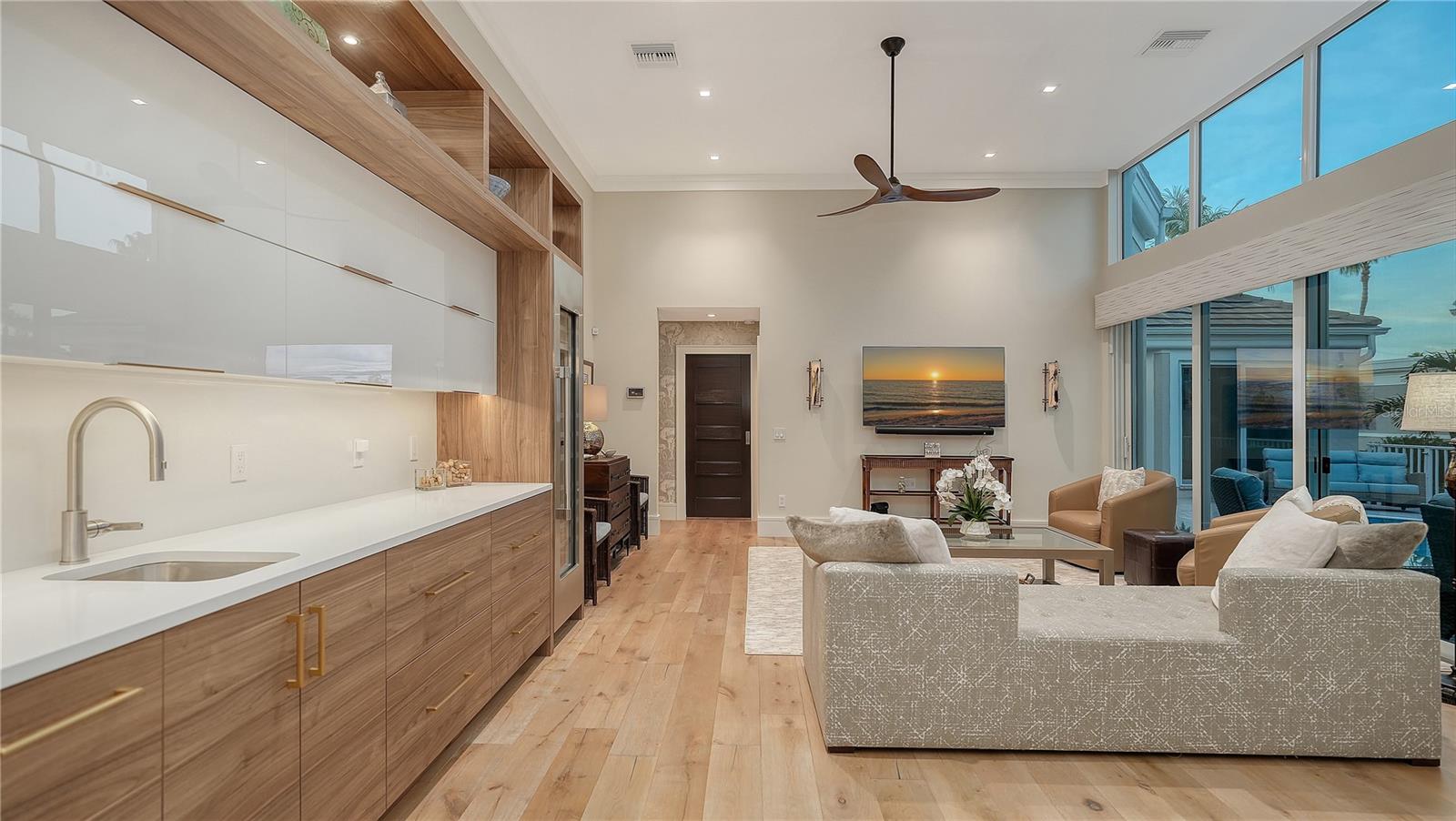 A4677923 Property Photo