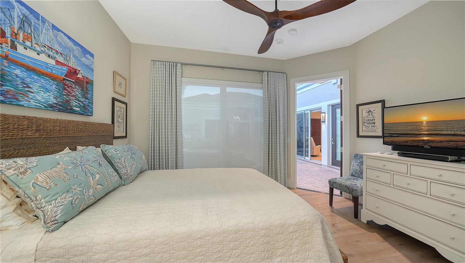 A4677923 Property Photo